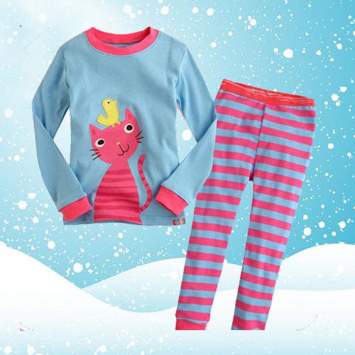 A dress for the children's clothing of children in the middle of the underwear baby sleepwear autumn and winter
