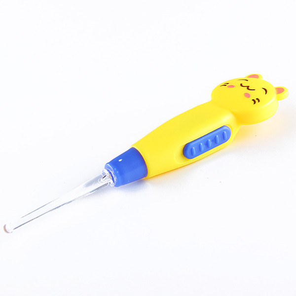 Useful Ear Teaspoons Of Three Pieces Adult Ear Cleaning Tool Suit Children Gather LED Flashlight Earpick Earwax Remover With Scoop Tweezers