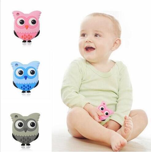 Owl Baby Pacifiers Training Toys Silicone Molar Stick Cartoon Owl Soother Teether Teething Safety Newborn Chews Teeth Stick 4 Colors C1554