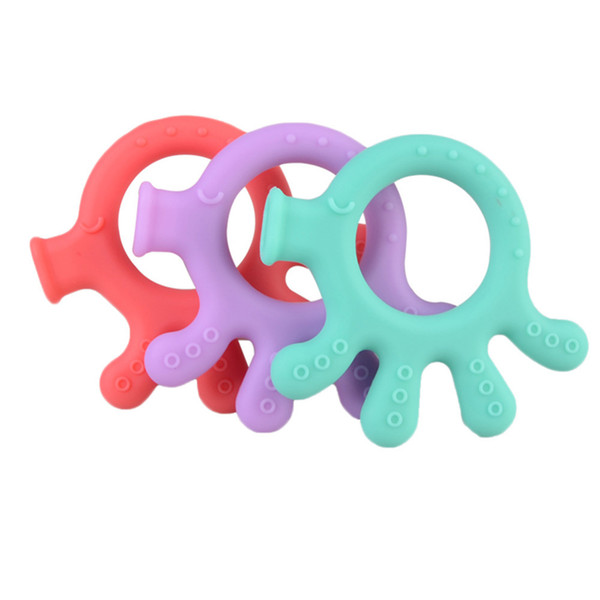 baby cartoon silicone palm teether teething toys BPA free natural organic freezer safe teether set good quality