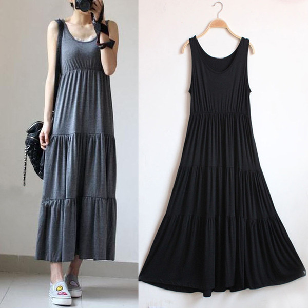 2020 summer sleeveless cotton shirt for pregnant women's dress loose cake skirt. The style is simple. It's comfortable to wear.