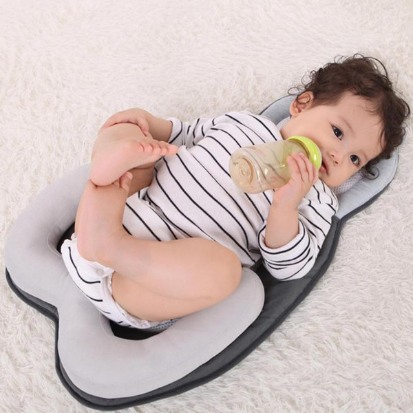 Cute Bear Portable Baby Crib Sleep Pillow Multi-functional Nursery Travel Positioning Pad Folding Baby Bed Infant Toddler Cradle