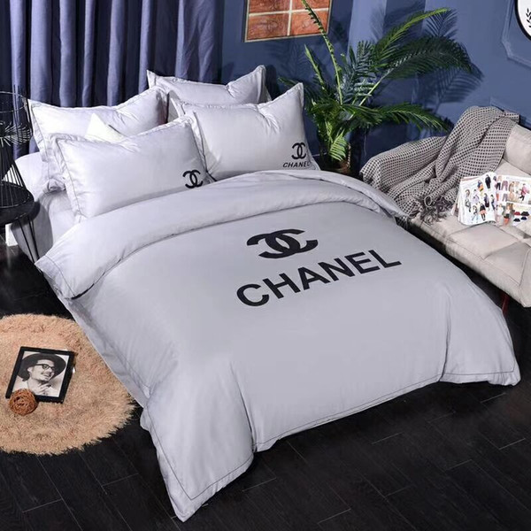 2019 Creative Bedding Sets washed silk four-piece cool comfortable bedding high quality simple letter four-piece set queen size