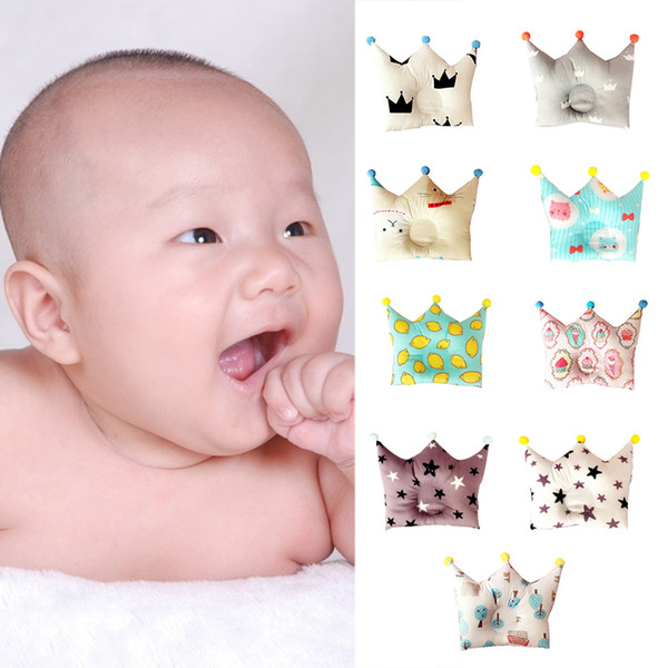 Nordic Style soft Baby Forming Pillow Cotton Pillow Prevent Flat Head Baby Cute Crown Shape Pillow Newborn Boy Girl Sleeping Bedding