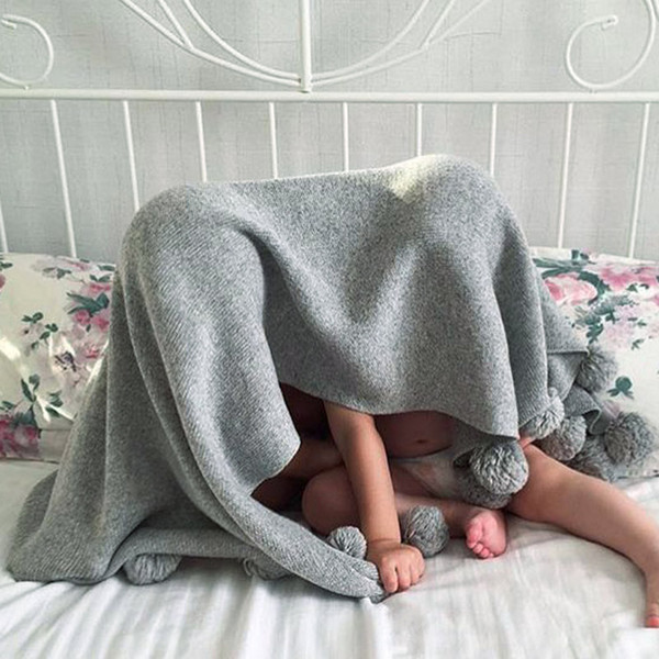 Baby Blankets Fleece Blanket on the Bed Beach Gray Pom Pom Sofa Blanket Baby Children Cute Wool Blanket Infant Newborn 75cm*105cm