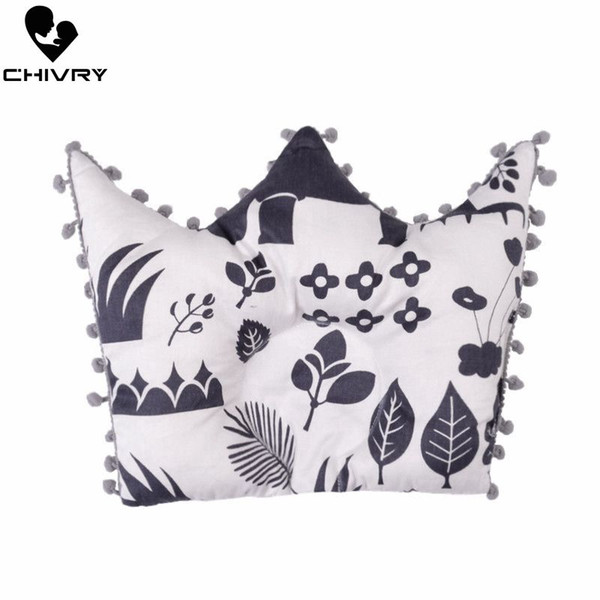 New Baby Shaping Pillow Prevent Flat Head Infants Crown Shape Cartoon Star Dot Print Pure Cotton Sleeping Bedding Pillows