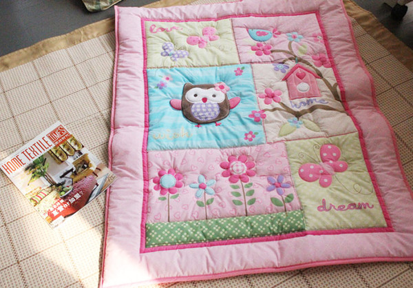 Pink Soft Baby Quilt Cotton Baby Girl Blanket Quilt Kindergarten Animal Print Bedding Accessories Decoration 33x42cm