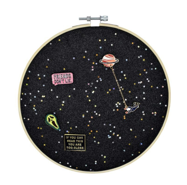 Lapel Pins Display Case Cabinet Wall Rack Holder Glitter Pin Display Board with star Pin Collection Display Canvas leather Embroidery Hoop