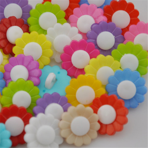 500PCS Mix colors sunflower shape plastic buttons 1 hole Sewing children Buttons,free shipping PT78