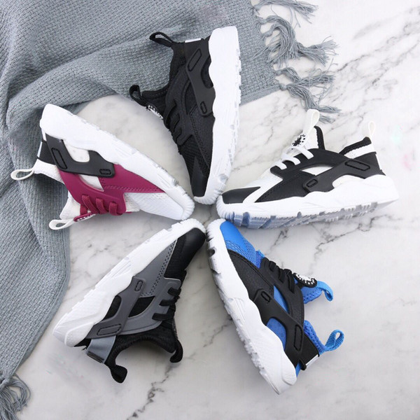 Air Huarache Ultra 5 Running Shoes Big Kids Boys and girls Black White Air Huaraches Hurache Sports Sneakers Athletic Trainers Shoes