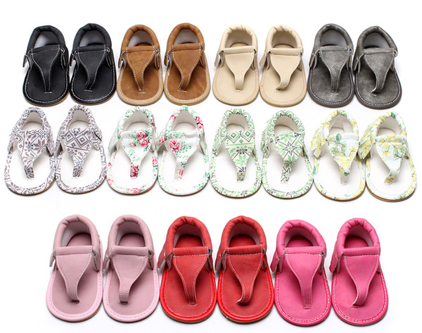 2017 new Baby moccasins first walker shoes baby shoes soft soled shoes soled sandals Multy Color