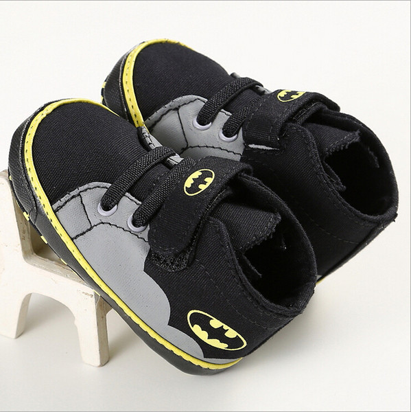 Baby Boy Anti-slip Soft Sole Crib Casual Canvas Shoes Sneakers Prewalkers First Walker Cute Bat Wing Hero Soft Shoes 0-18M