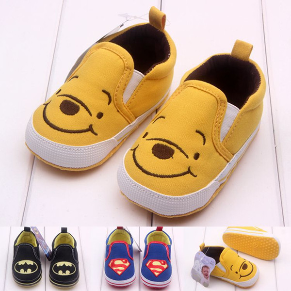 2016 New Super Batman Bear Cartoon Baby Shoes Prewalkers Boys Girls Newborn Infant Non-Slip Shoes Sapatos First Walkers