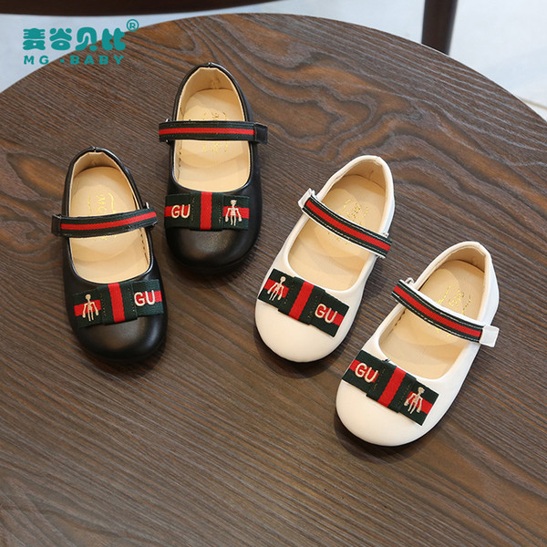 New spring and autumn female child princess leather shoes non-slip soft rubber soled girls fashion leather shoes toddler