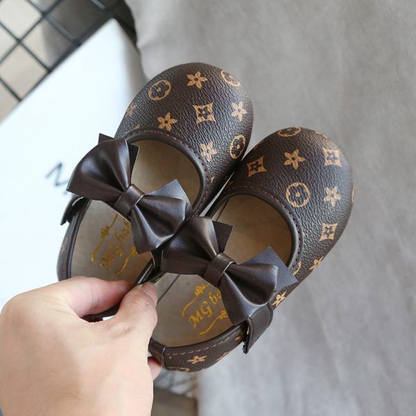 Children Designer Flat Shoes 2020 Spring Fashion Bow Single Shoes Baby Toddler First Walker Kids Brand Letters Printed Shoes High Quanlity