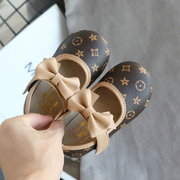 Children Designer Flat Shoes 2020 Spring Fashion Bow Single Shoes Baby Toddler First Walker Kids Brand Letters Printed Shoes Top Quality