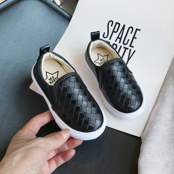 Fashion letter Children Peas New Boy Small PU British Wind leather Child loafers Soft bottom White toddler Casual shoes 21-30