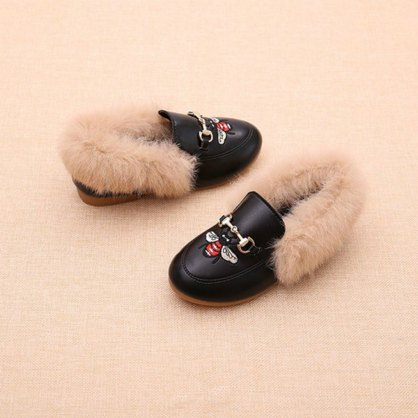 2020 Girs Fashion Shoes New Arrival Bee Embroidery Girls Luxury Casual Flat Shoes 3 Colors Girls Princess Shoes Explosion
