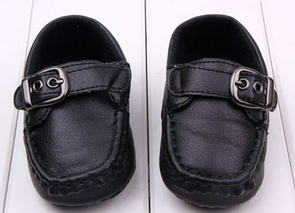 Luxury baby first walker non-slip shoes toddler infant soft leather sports shoes black white