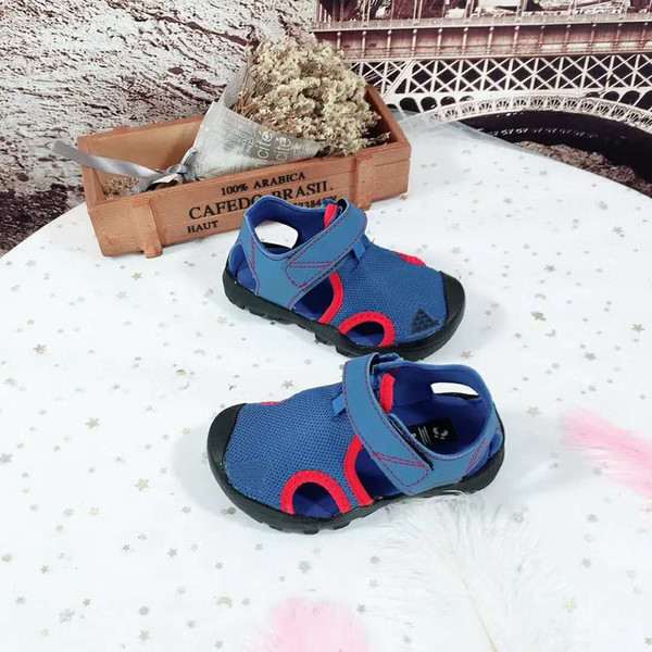 brand Designer kids Hollow mesh Sandals 2019 childrens summer head closed beach shoes boys girls breathable athletic shoe high quality 24-35