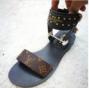 WITH BOX Summer Branded Women Leather Nomad Sandals Striking Gladiator Style Girl Strap Buckle Open Toe Canvas Sandals