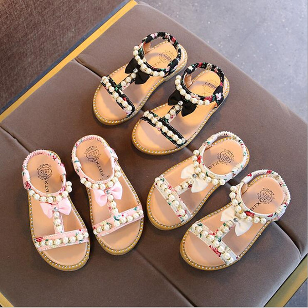 2018 summer new Korean children's sandals girls open toe pearl Princess shoes small slip baby shoes
