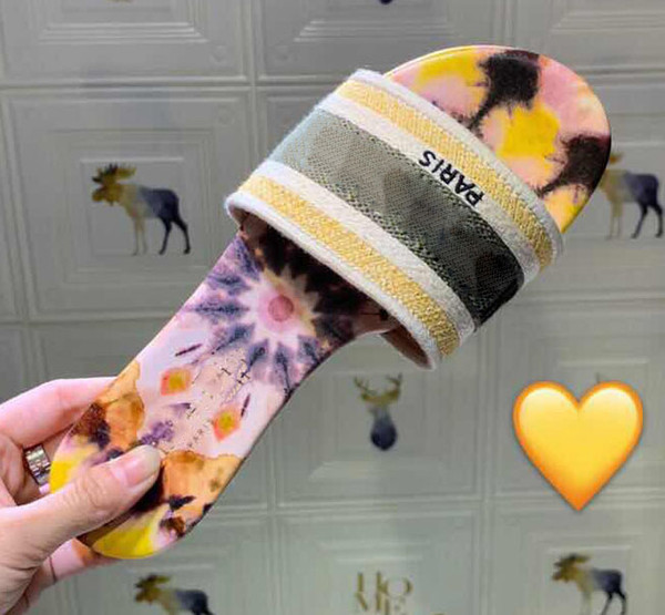 With Box! Woman High-Quality Slippers Brand Sandals Flat shoe Designer Shoes Slide Casual shoes Flip Flops by toy99 DT9501