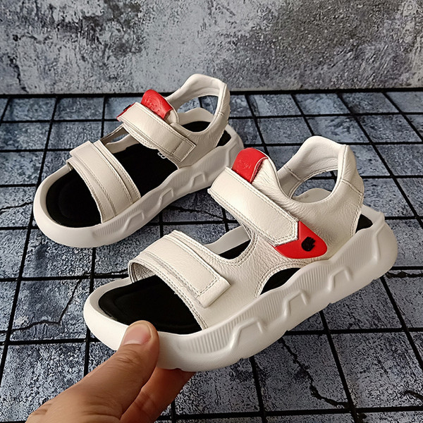 kid sandals 2019 Korean boys Genuine leather soft bottom Casual Flats designer sandals Children non-slip girls casual beach shoes
