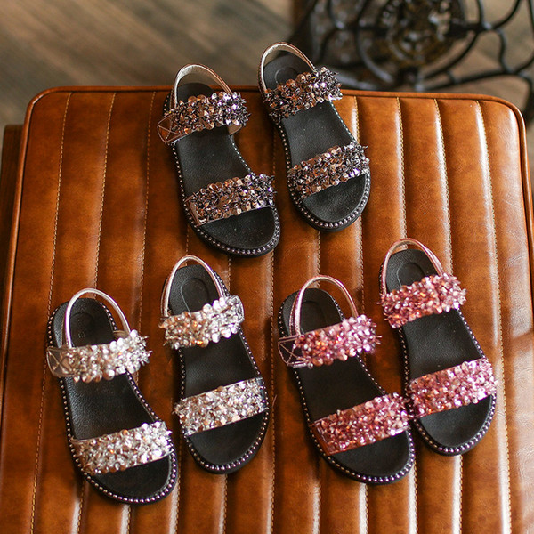 Girls' casual sandals 2018 new summer children's rhinestones open-toed shoes children's princess shoes baby slip