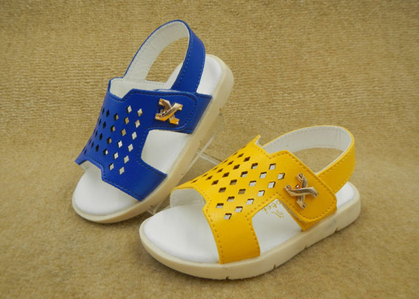 2016 Carton Kids Sandals non-slip soft soles Girls Sandals lovely Kids shoes Boys Shoes Size 21- 25 1 lot = 5 pairs