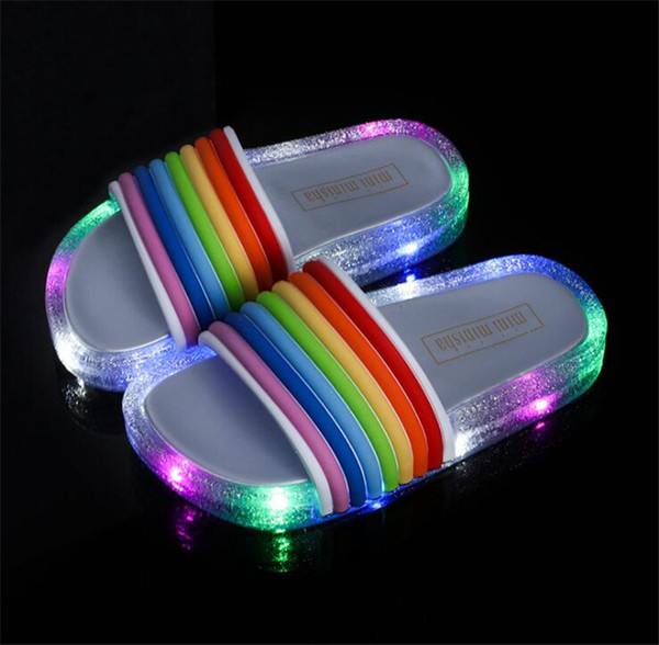 Kids LED Rainbow Color Slippers Summer Boys Girls Luminous Glitter Slippers Kids Designer Shoes Children LED Light Beach Bath Home Shoes