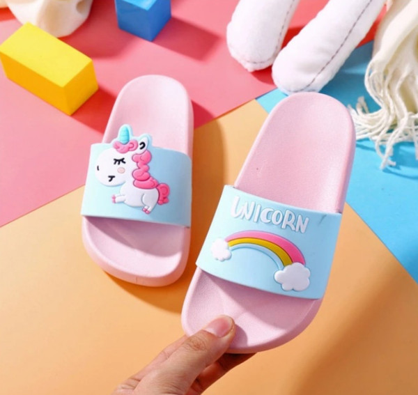 Kid Designer Shoes Mom Luxury Slipper Rainbow Unicorn Parenting Slippers Cartoon Pony Childrens Slippers Women's Luxury Slipper Hot Sale