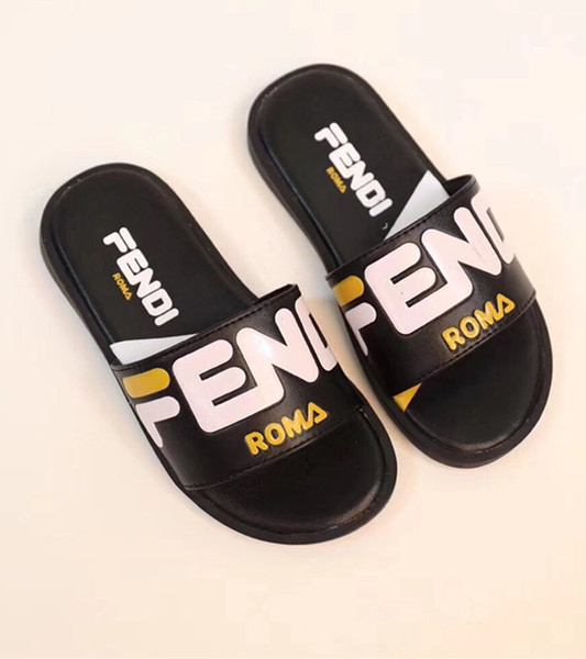 High Quality Branded Kids Leather Letter Print Slippers Boy Girl Rubber Sole Non-slip Beach Slide Sandal