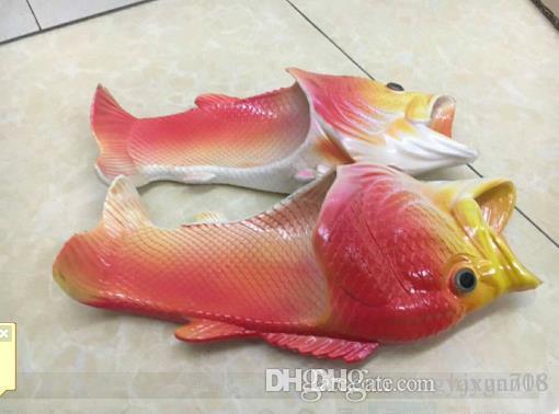 2018 Fish-shaped slippers summer creative funny paternity beach shoes dragged inside and outside dragons dragged inside and outside