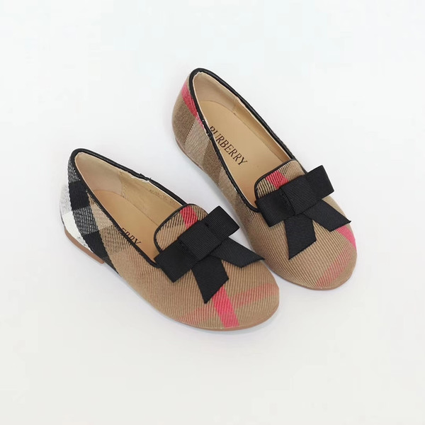 A 2018 high quality Sale Kids Girls Children Babys Casual Shoes there is A bow on the top