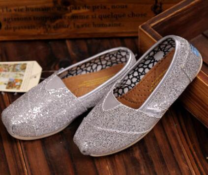 Free Shipping Hot sale Brand Fashion flat shoes Sneakers for boys girls kids Breathable Casual Canvas Shoes children glitter shoes