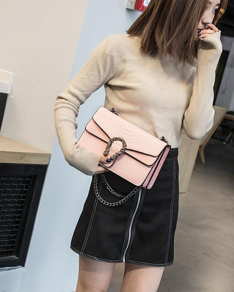 NEW! Women's Bag Version of Small Square New Bag Fashion Snake Embossed Shoulder Bags Chain Messenger Bag