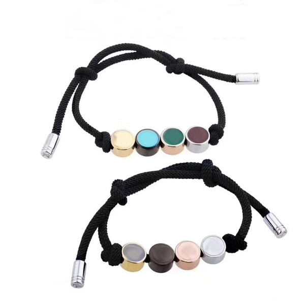 New Christmas bags Decoration Genuine Bracelets V Shape Designer for Men and Women Bracelets Letter Pattern Bracelet Jewelry Christmas Gift