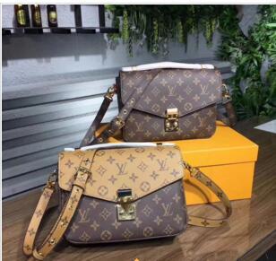 W12LOUIS VUITTON S UPREME messenger package MICHAEL 0 KOR shoulder bag clutch leather women crossbody package handbag TOTE LOUIS