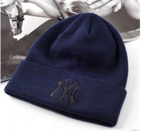 High quality brand Luxury design Winter Hats for Men women Knitted Beanie Wool Hat Man Knit Bonnet Beanies Gorros touca Thicken Warm Cap