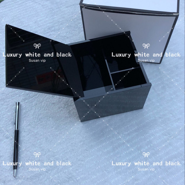 Famous brand high-grade acrylic Makeup cotton storage box with lid cosmetic case tool Multifunction storage Cotton swabs box with logo