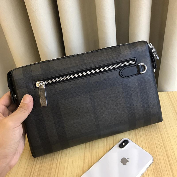 New Travel Toiletry Pouch 28 Protection briefcase Bag Clutch men Genuine Leather Waterproof 19 cm Cosmetic Bag mens wash bag Toiletry m50022