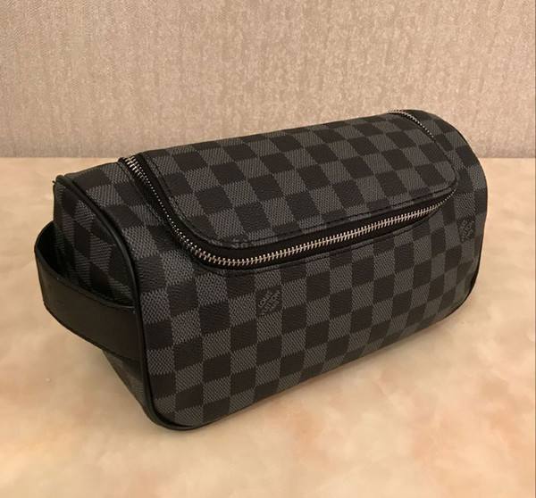 Luxury Designer Black men travelling toilet bag fashion women wash bag large capacity cosmetic bags makeup toiletry bag Pouch