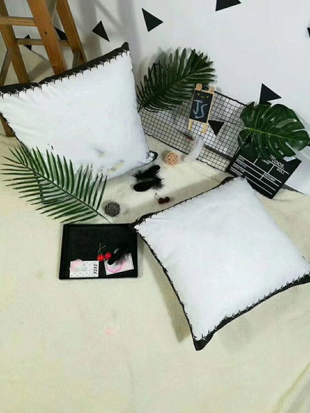 Fashion brand house pillow luxury bolster designer soft comfortable back cushion classic beauty bedding accessories boutique VIP gift