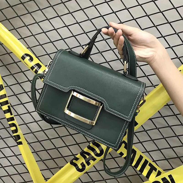 Mini hand bill of lading shoulder new small square bag female 2019 new tide Korean version of Joker slung less ladies small satchel