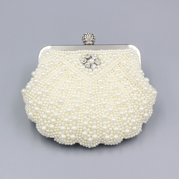 Women Evening Clutch Bags Pearls Beaded Shell Wedding Party Bridal Handbags for Prom Party with Detachable Chain Strap