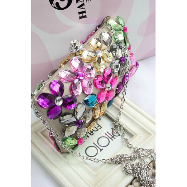 Fashion Female Hand Stitch Diamond Floral Evening Bag Tower Clasp Crystal Flower Handbag Purse Wedding Party Bag Messenger With Chain