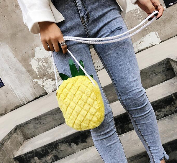 HOT Fashion On The New Small Bag Female 2019 New Pineapple Bag Plush Shoulder Messenger Bag