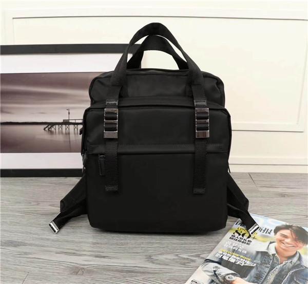 New classic fashion retro style luxury canvas leather backpack designer highest quality backpack 2VZ012 size 32cm 26cm 10cm