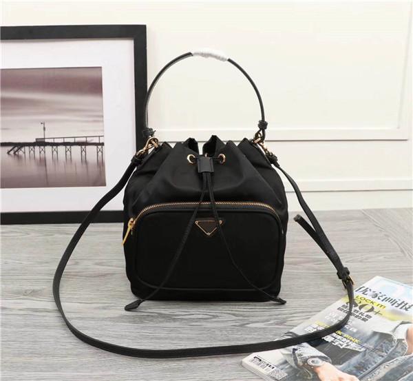 New classic fashion retro style luxury canvas leather ladies backpack designer highest quality backpack 038 size 23cm 18cm 13cm